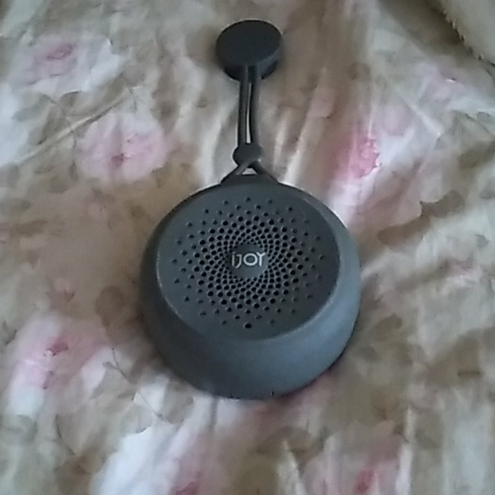 Shower Bluetooth speaker